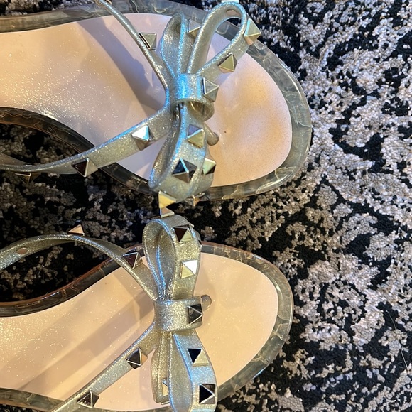 Valentino garavani rockstud slipper 37 fits like 7 US - Picture 3 of 4